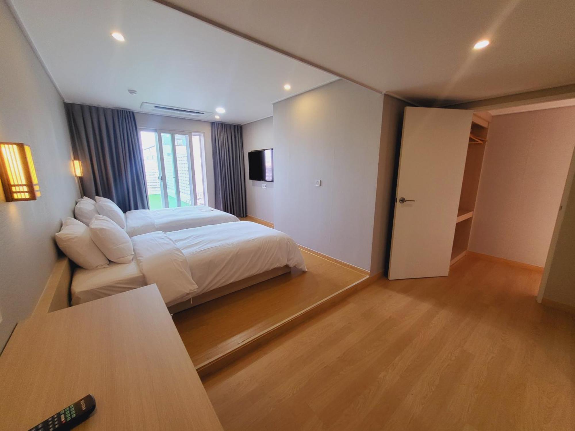 Hotel Razab Pohang Extérieur photo